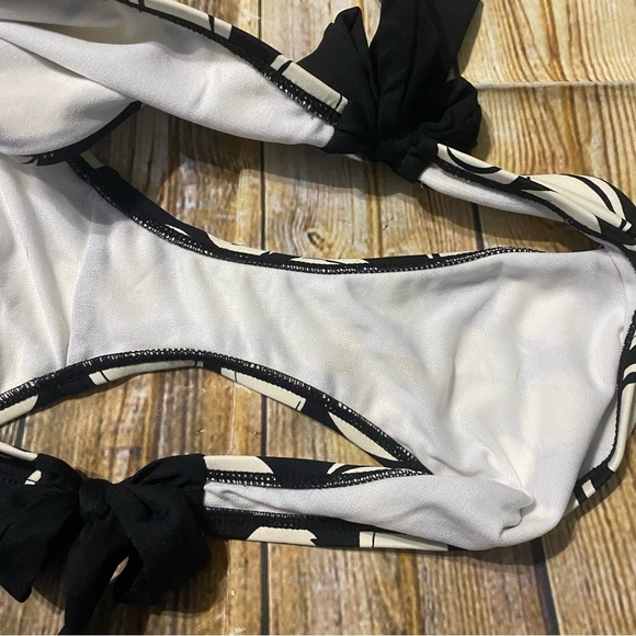 Liz Claiborne Tankini Black Cream Polka Dot Swimsuit - Picture 3 of 7